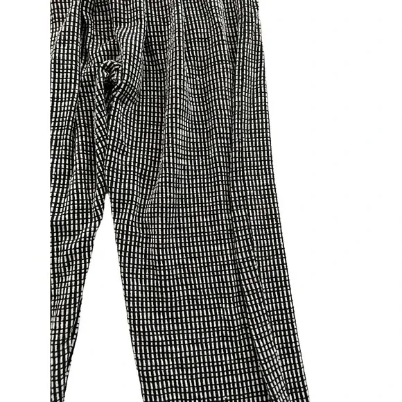 CAUTION TO THE WIND Black/White Checked Paperbag Pants High Rise Women's Size M - Picture 3 of 4